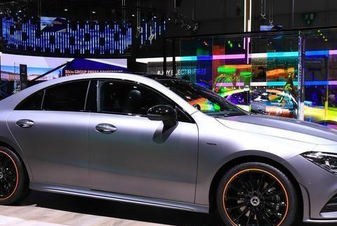 新一代CLA特别版亮相，空间增大，颜值太帅，绝对的撩妹神器！