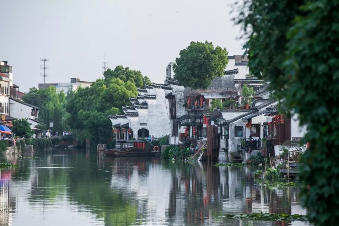 <a href='http://travel.sina.com.cn/suzhou-lvyou/?from=b-keyword' target='_blank'>苏州</a>有座古镇很特别,这里有姚明难忘的童年生活