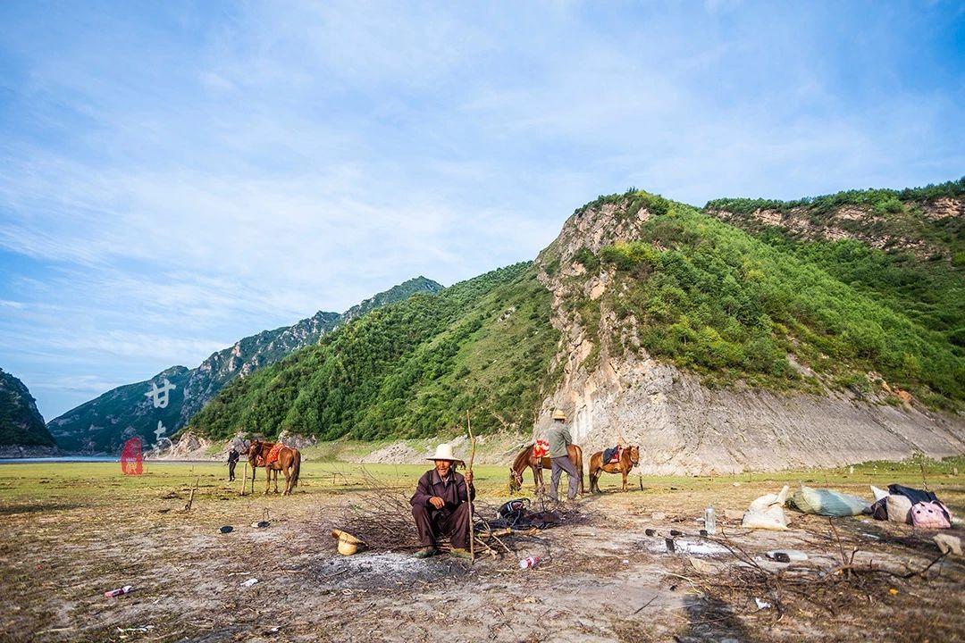 《西游记》的外景拍摄地,高原上魔幻绝美的圣湖