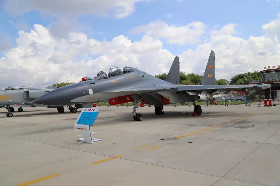 带你身临其境看中国空军开放日:歼10B、苏30MKK、运20、直10K……