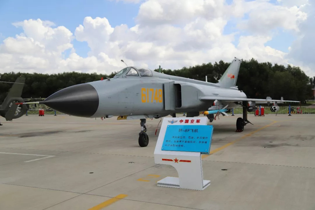 带你身临其境看中国空军开放日:歼10B、苏30MKK、运20、直10K……