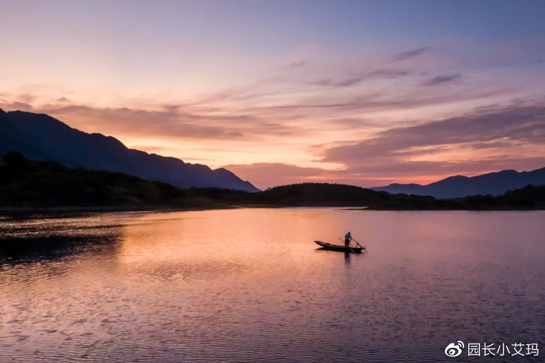 江南，遠非小橋流水