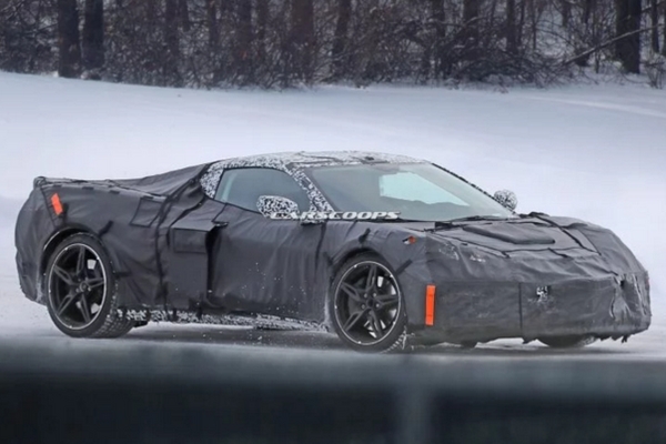 雪佛兰全新科尔维特谍照 依旧搭载6.2L V8发动机