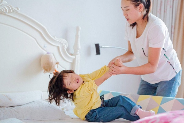 早上起不来都是基因的错吗?...