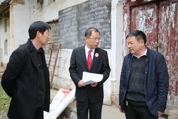 淅川法院巡回审理医疗服务合同纠纷案