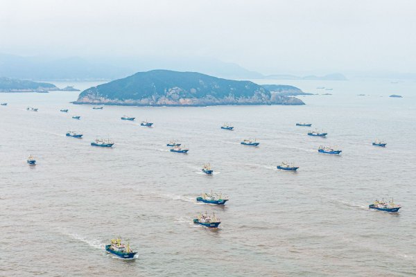 浙江各地千帆竞发 奔赴渔场