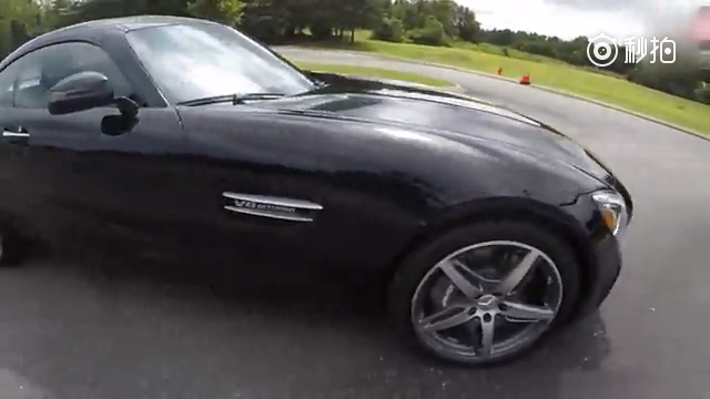 视频:奔驰AMG GT，你真的会开门吗？