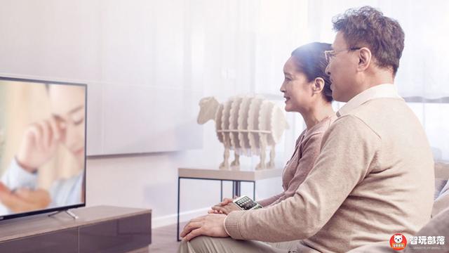 爱奇艺电视果4K评测:系统升级,全面进化为真正