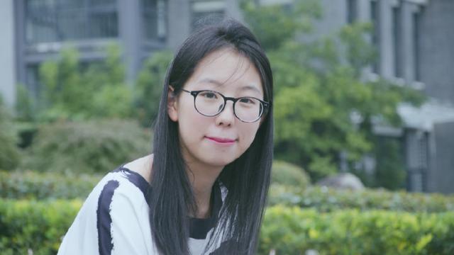 日本姑娘扎堆来上海,她们在做什么工作?网友: