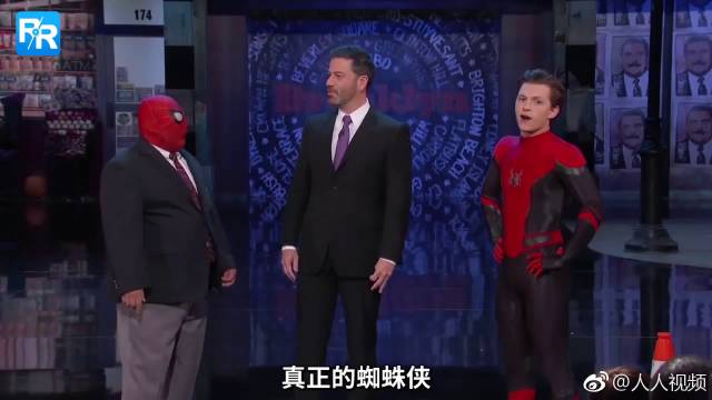 荷兰弟宣传新片惊喜亮相鸡毛秀