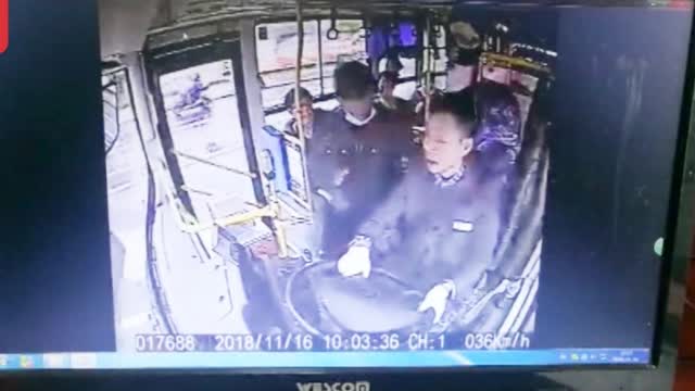 公交司机遭男乘客殴打 冷静处置获奖2000元