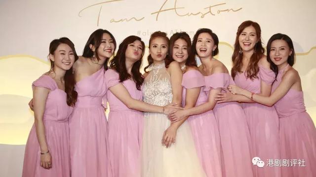 tvb男星与26岁港姐女友结婚两人现场亲嘴一分钟劲恩爱