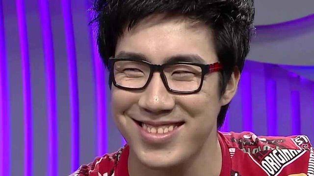 LOL:中单派克该出肉还是出护甲?骚男:出穿透没