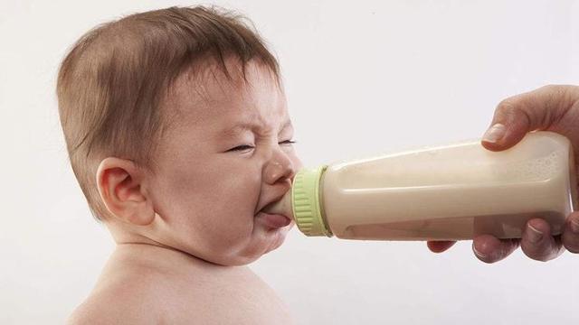 0-3个月婴儿频繁出现肠绞痛怎么办?4个安抚技