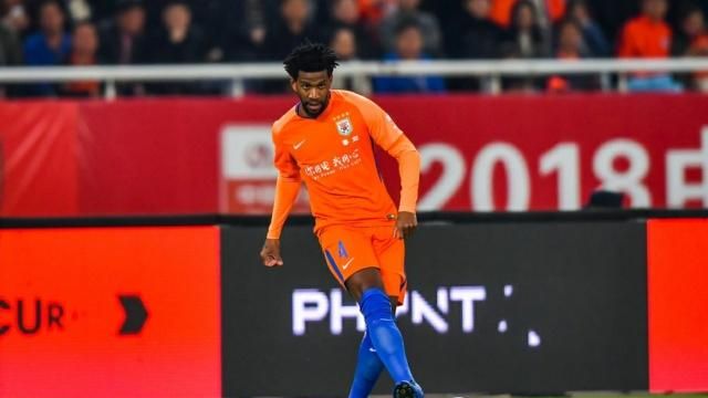 大牌来袭!曝穆里尼奥爱将或加盟,山东鲁能将成