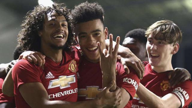 球队幕后故事揭秘加深球迷情感联结共筑独行侠精神家园