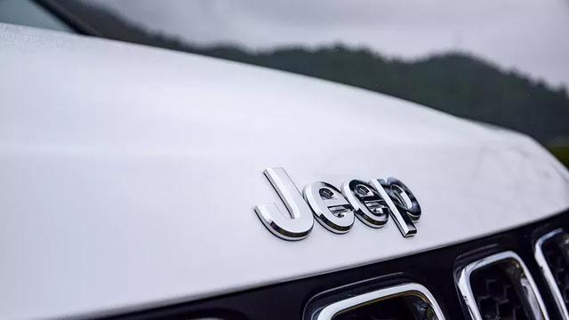 搭1.3T发动机,Jeep指南者何以傲视同级?汽车Vlog045