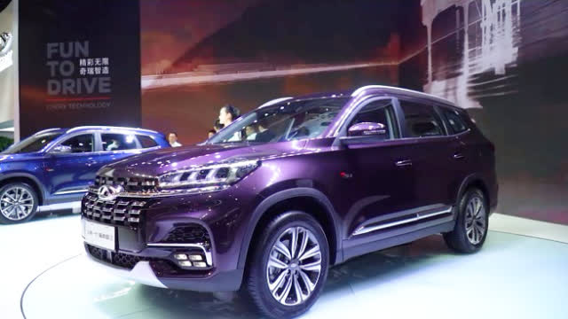 2019上海车展：换装全新动力组合，新款瑞虎8亮相