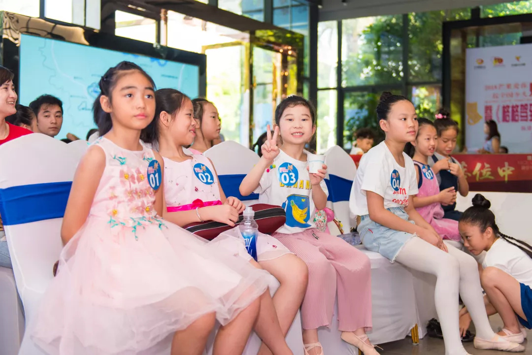 儿童版《身临其境》、海草舞、葫芦丝演奏.这