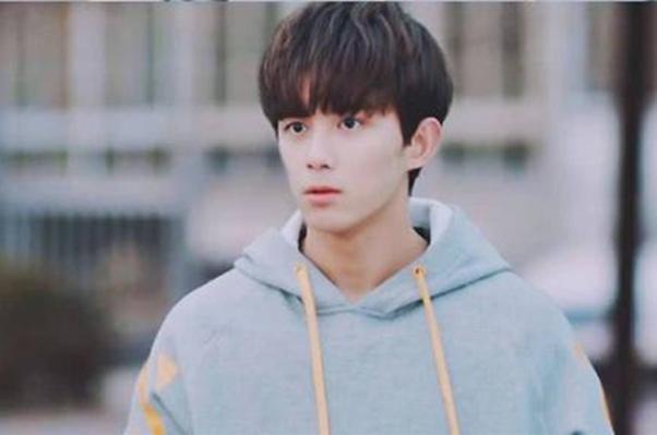 杨幂邓伦吴磊热巴各两部剧入围微博电视剧大赏