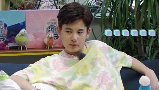 《嗨室友》胡先煦当爸爸!陈立农选胡先煦做