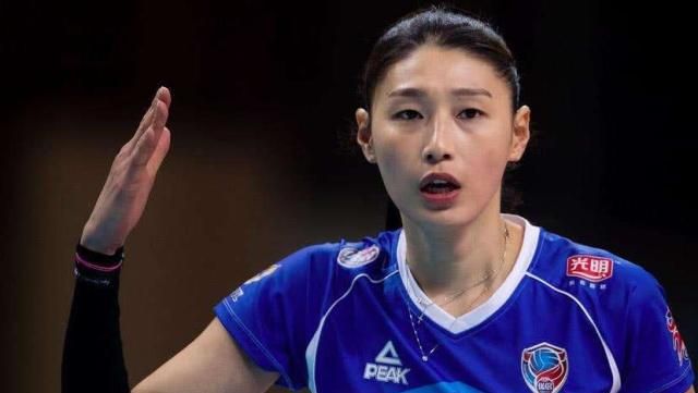 外援在女排总决赛集体遭遇尴尬,中国联赛水平