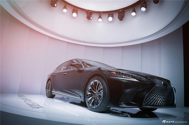 让加速变得连绵不绝 混动旗舰LS500h首发亮相