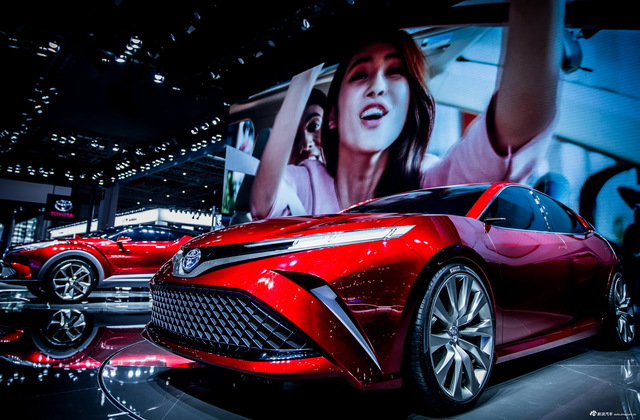 全新一代凯美瑞变身雷克萨斯 网友惊呼超好看