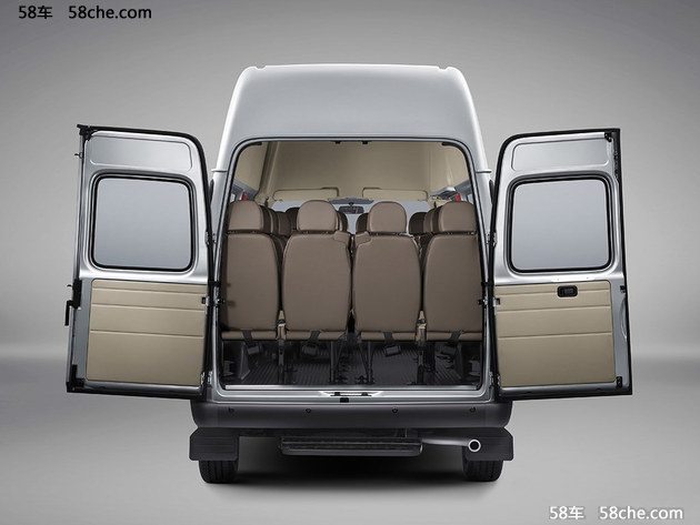 江铃特顺正式上市 售价9.98-13.92万元