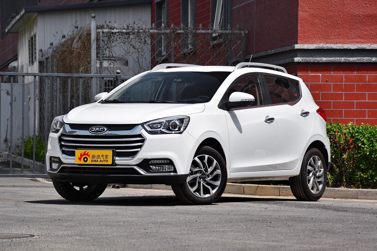 哪款动力出众 新款幻速S2 PK 新款瑞风S2