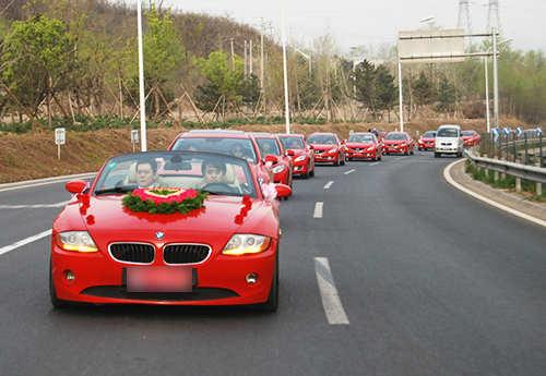 开车遇到红白事车队 这几件事千万要注意