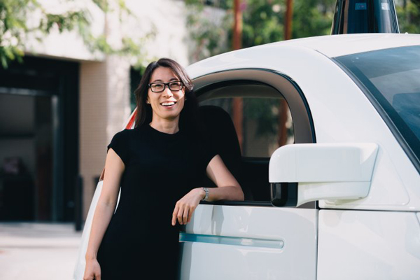 “萤火虫”的主要设计者YooJung Ahn “萤火虫”的主要设计者YooJung Ahn