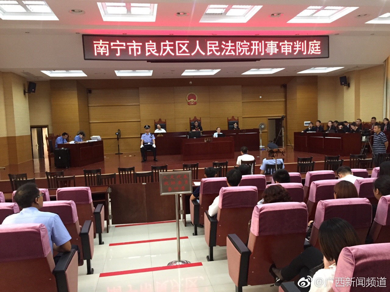 广西南宁传销图片_南宁传销老总的收入(2)