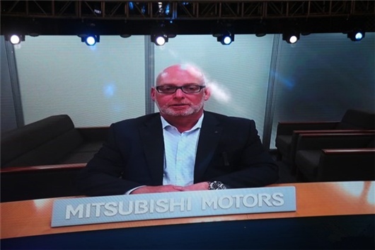 新增荣耀版,欧蓝德只想告诉你什么是“最燃SUV”!