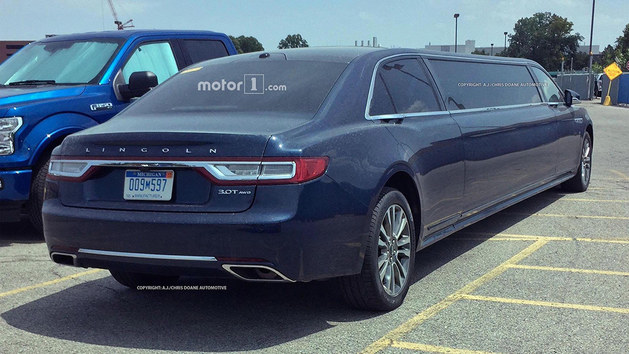 全新林肯大陆加长版谍照曝光 豪华不贵