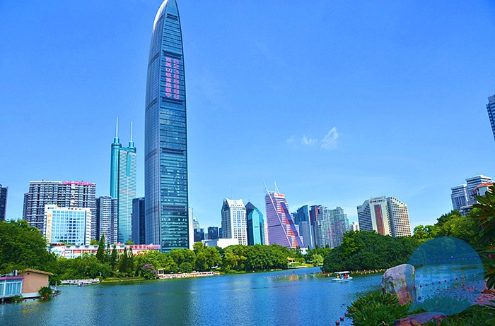 深圳:深圳巴士5698台运营车辆全部纯电动化,政府全力促“充电”