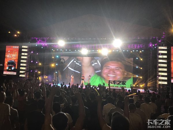 这些男人都玩疯了!史上最有趣卡友大会