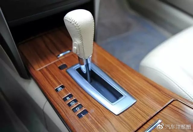 变速箱上的这个挡你认识吗?