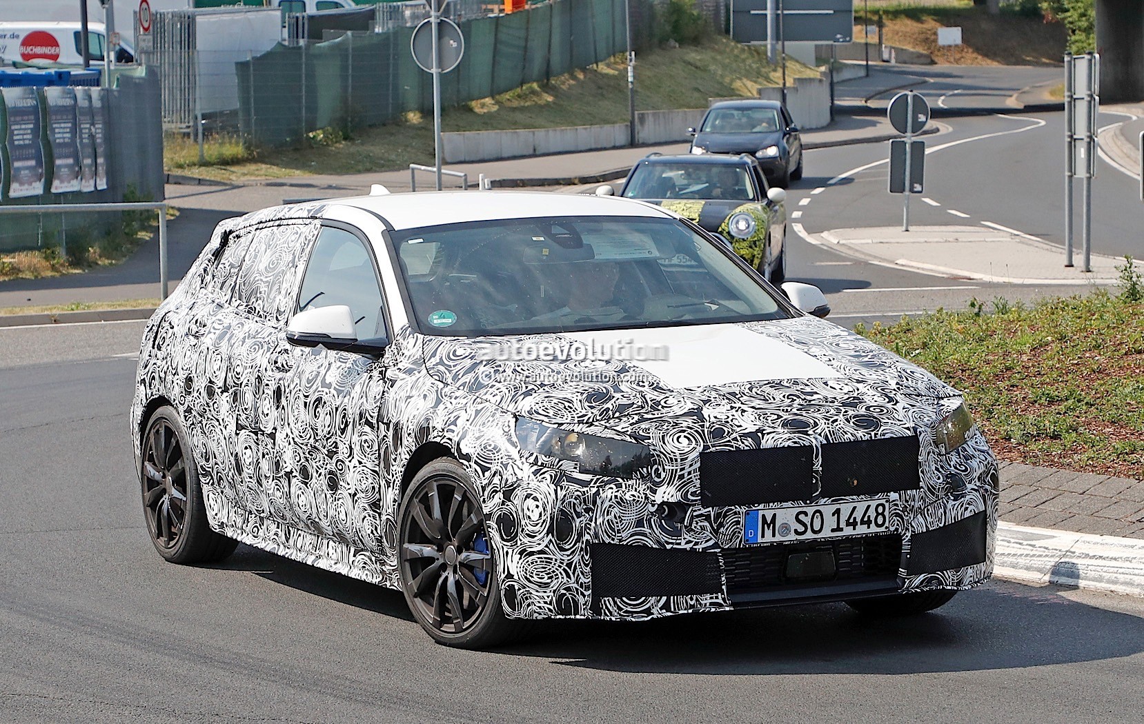 20170623_1498199290855924.jpg 2019-bmw-m140i-dances-on-the-nurburgring-for-the-first-time_10.jpg