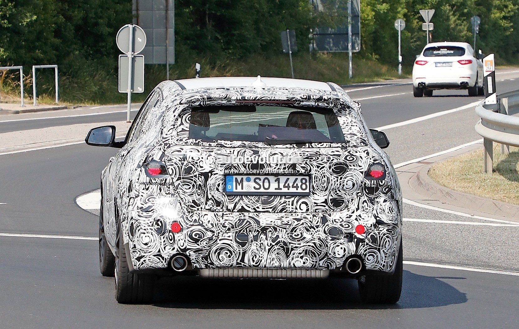 20170623_1498199389535603.jpg 2019-bmw-m140i-dances-on-the-nurburgring-for-the-first-time_14.jpg