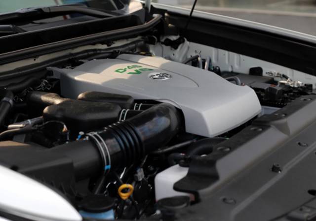 普拉多官图再次泄露,取消泪眼大灯会不会更