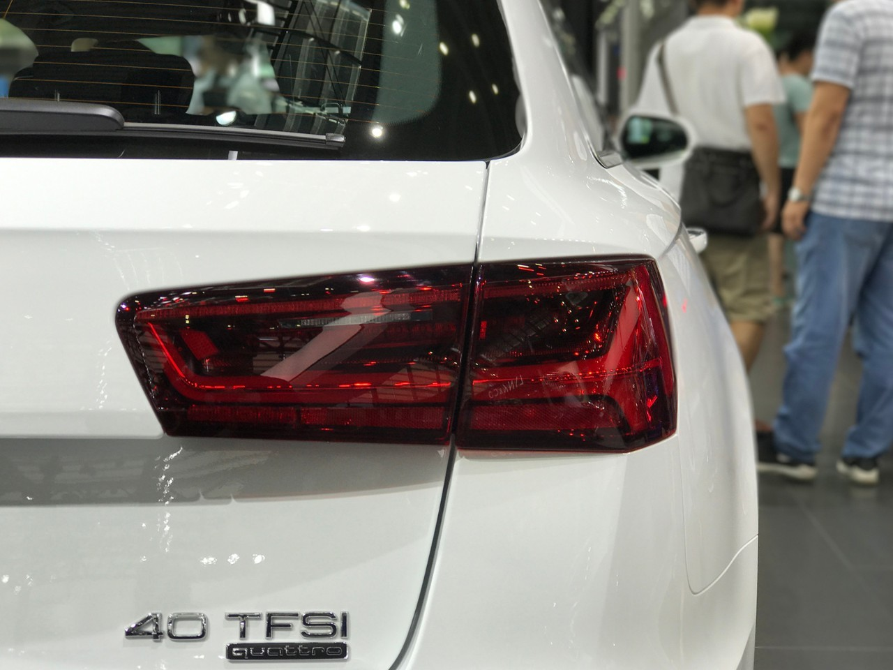 这款“买菜车”标价近50万,我为何不觉得贵?