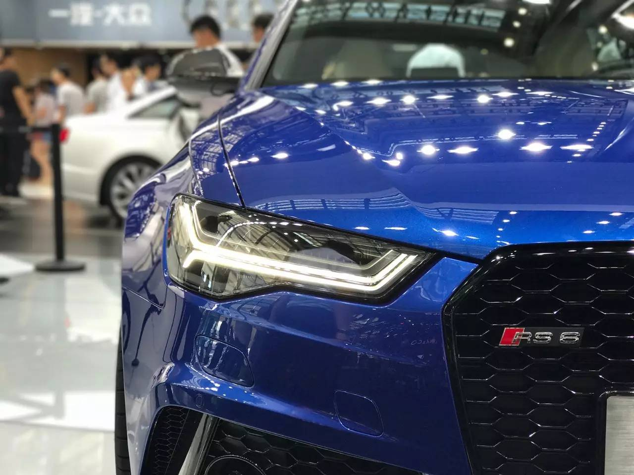 这款“买菜车”标价近50万,我为何不觉得贵?