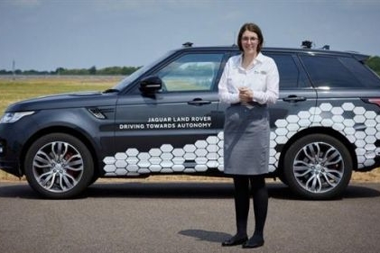 路虎发布揽胜运动版自动驾驶汽车 最早年底上路