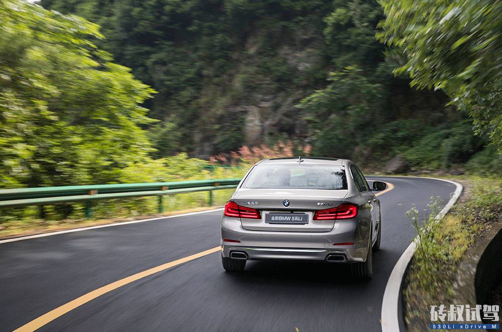 2017年能开上这台新车,亲戚朋友都会刮目相看!