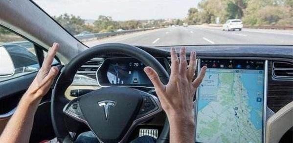 3/9握方向盘是什么梗?老司机都这么干