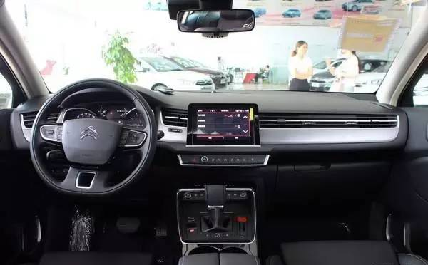 降价增配,雪铁龙新C5该死磕谁?