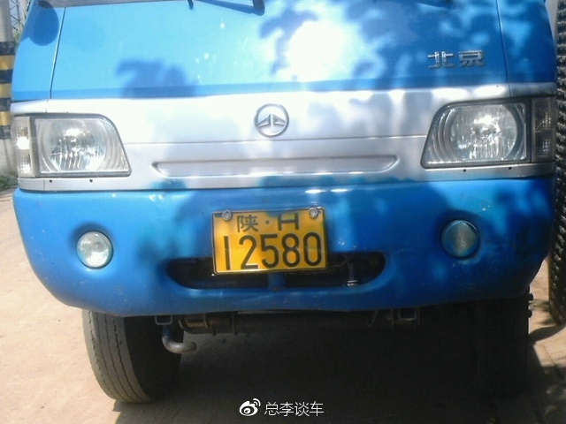 中国最牛卡车，比迈巴赫个性多了，这些车在路上只能偶遇