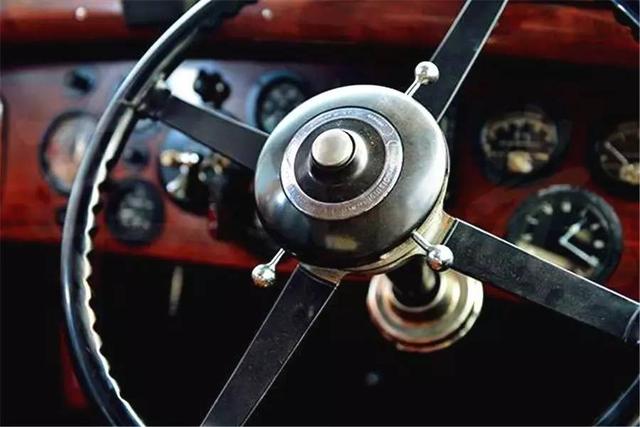 方向盘长成这样 你想过鸭子的感受吗?