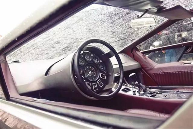 长得像个飞镖盘~